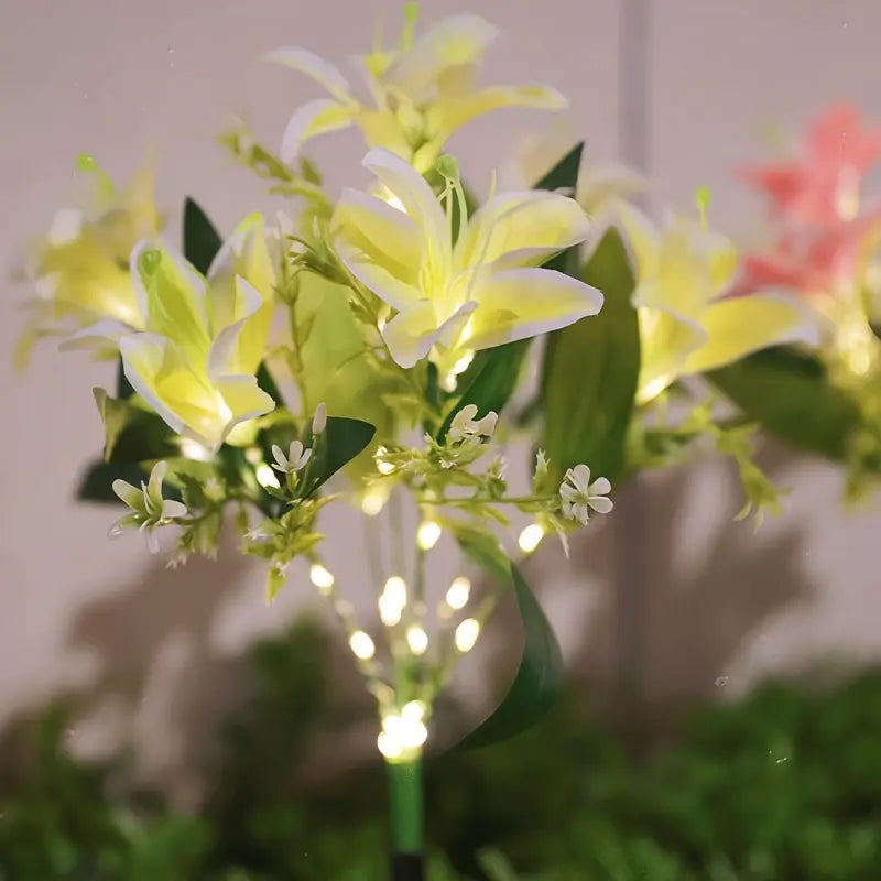 Solarbetriebene Lilien-Gartensteckerleuchten – Bringen Sie elegante Blüten in Ihren Außenbereich